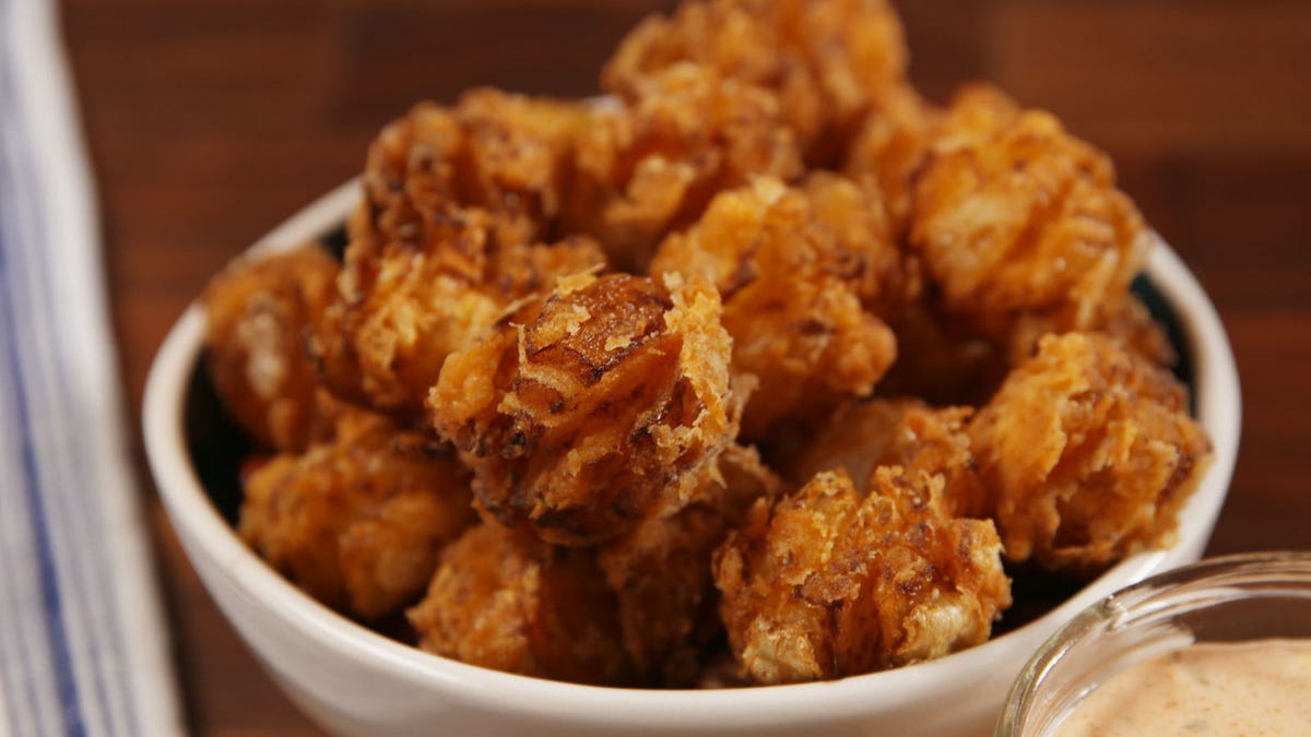 Video player poster image preview for Bloomin' Onion Bites Are The Cutes App EVER!