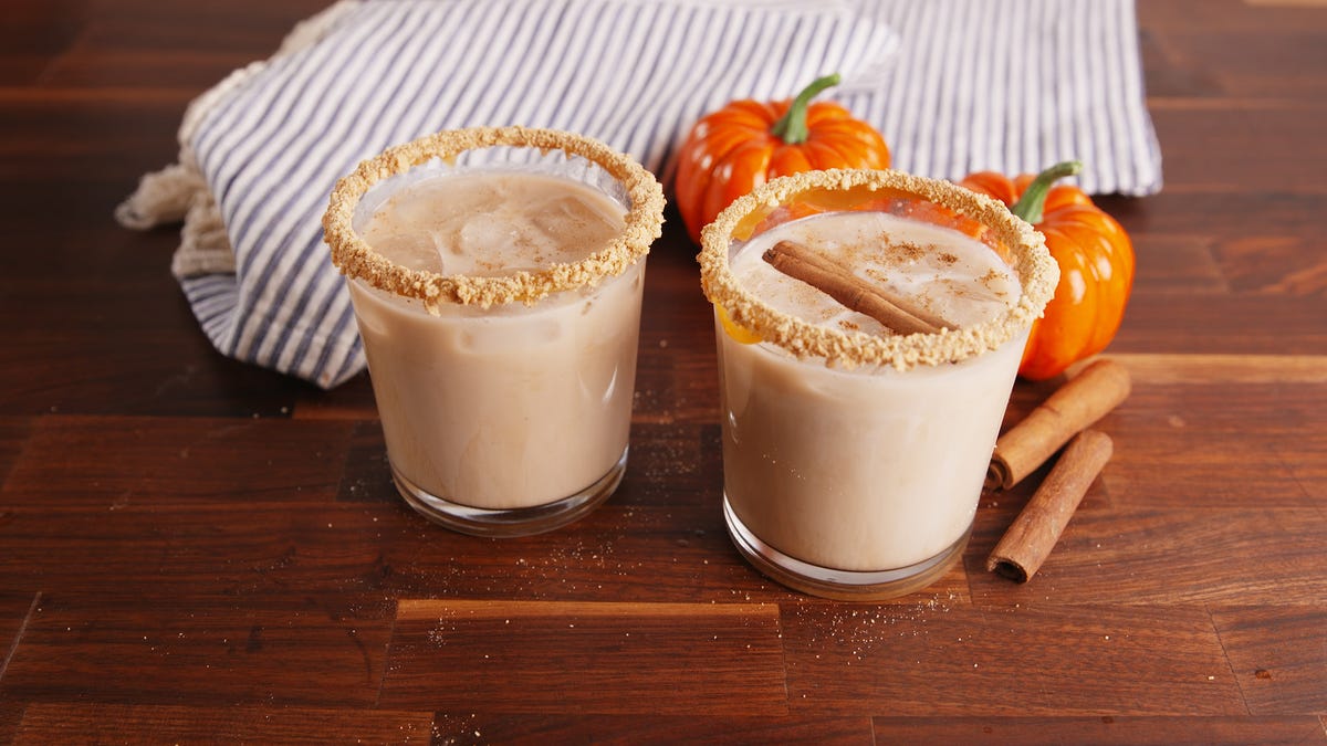 Pumpkin Spice White Russians Are Like A Boozy Iced PSL