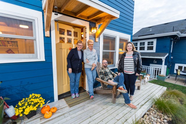 Home, Yellow, Property, House, Porch, Real estate, Vacation, Cottage, Building, Leisure, 