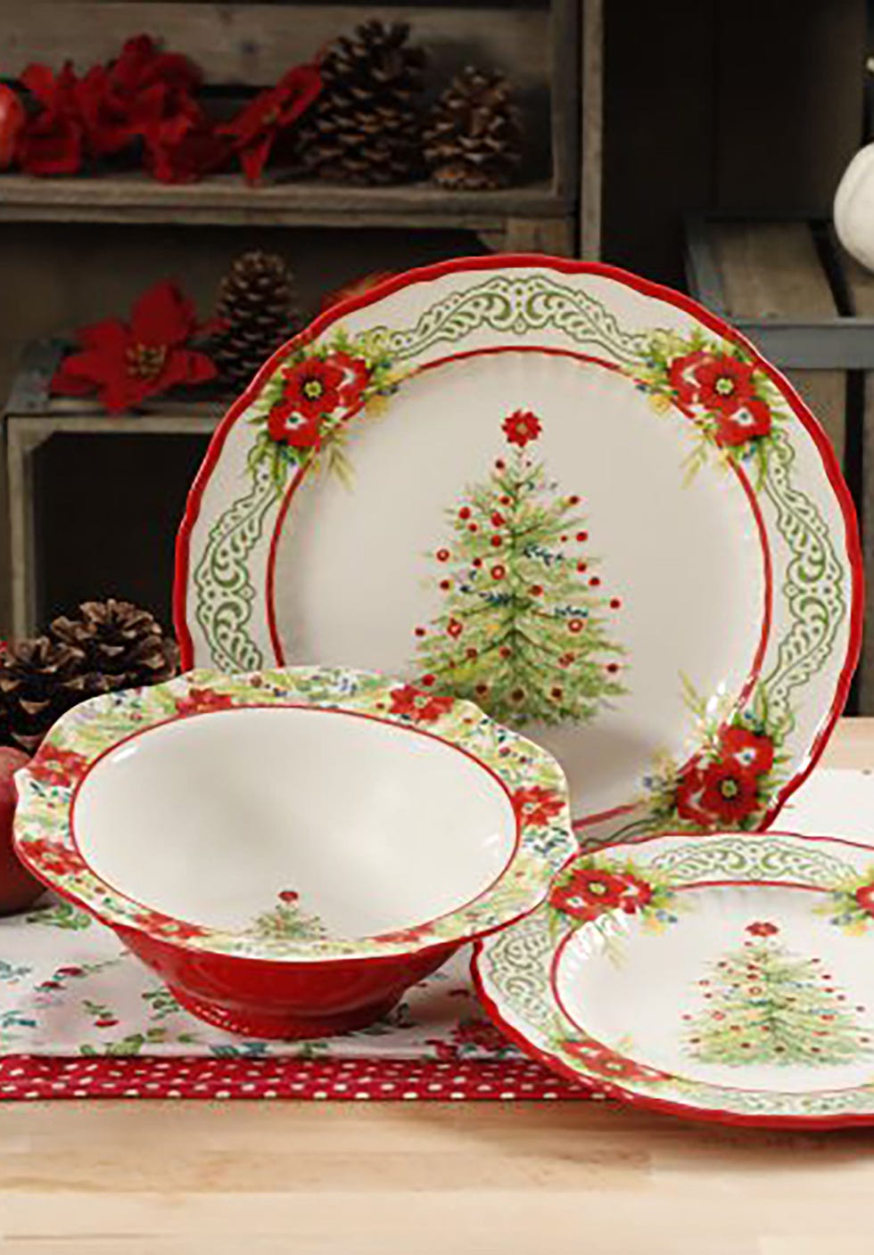 Dishware, Porcelain, Tableware, Plate, Saucer, Dinnerware set, Serveware, Ceramic, Platter, Christmas eve, 