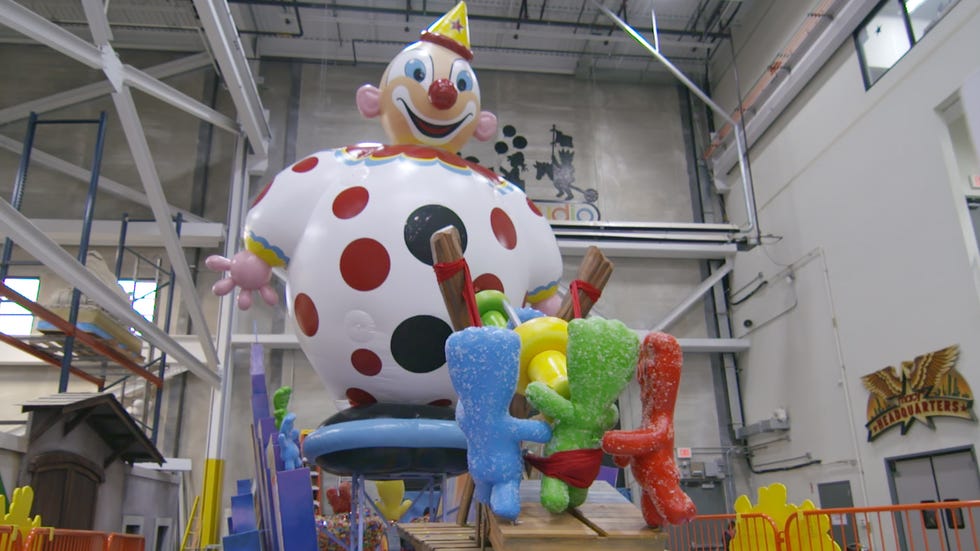 delish-macys-thanksgiving-parade-1