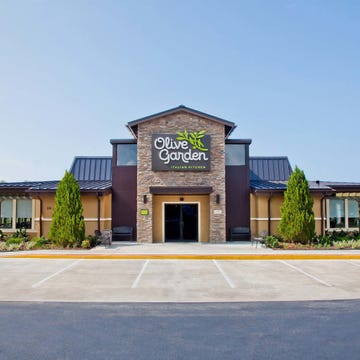 olive garden exterior