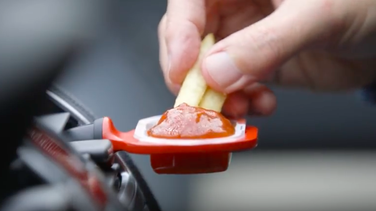 Saucemoto: An in-car dip clip for ketchup and dipping sauces by Milkmen  Design — Kickstarter