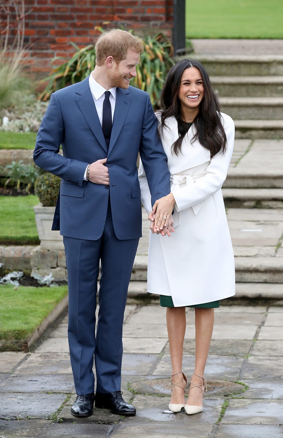 Suit, Photograph, Clothing, Formal wear, Standing, Uniform, White-collar worker, Tuxedo, Outerwear, Event, 