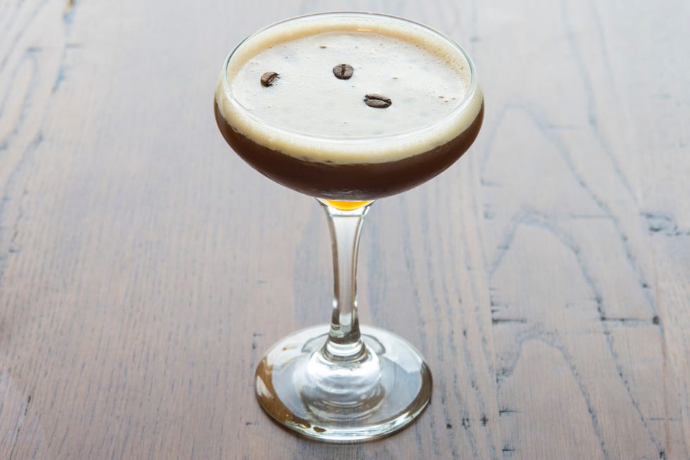 Drink, Alcoholic beverage, Distilled beverage, Liqueur, Flip, Cocktail, Beer cocktail, Alexander, Champagne stemware, Corpse reviver, 