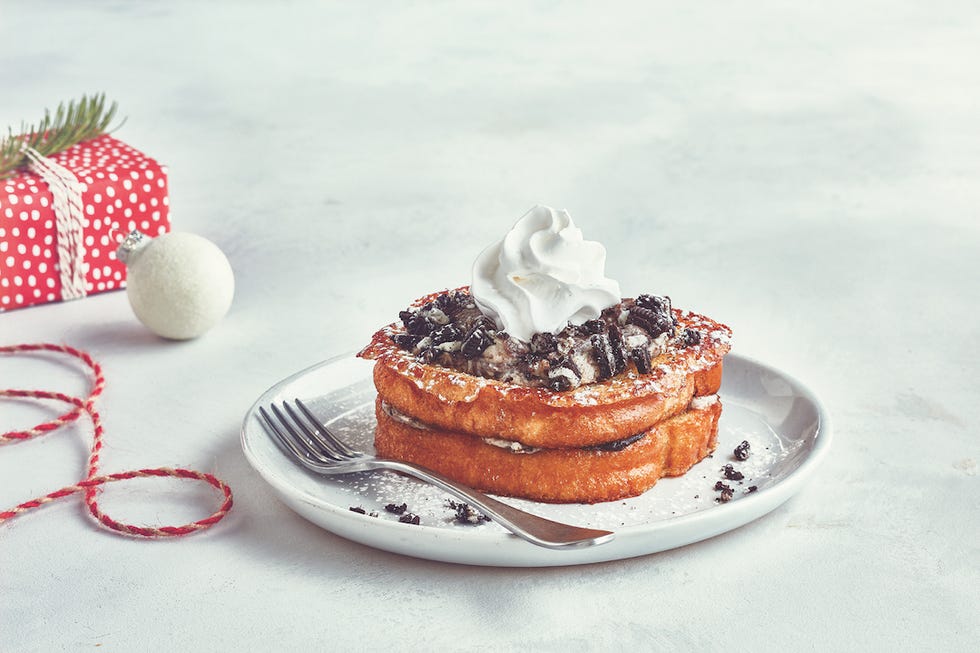 Dish, Food, Cuisine, Ingredient, Dessert, Baked goods, Breakfast, Powdered sugar, Pastry, Produce, 