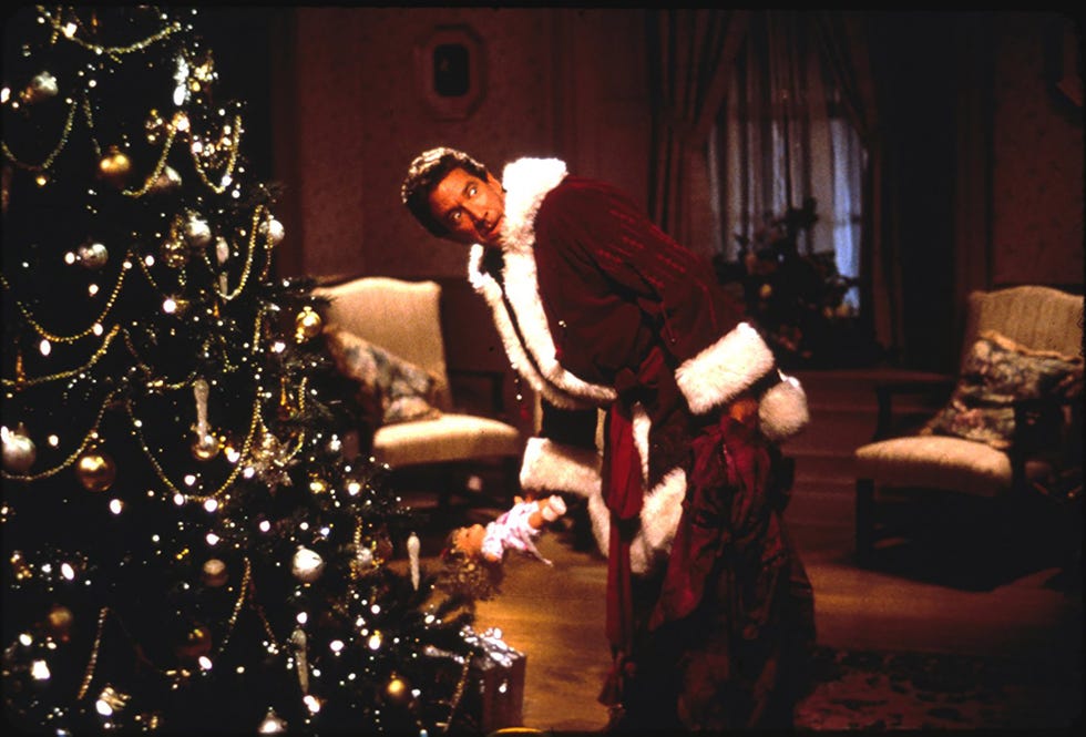 Lighting, Christmas, Christmas eve, Tree, Event, Christmas tree, Christmas lights, Room, Holiday, Interior design, 
