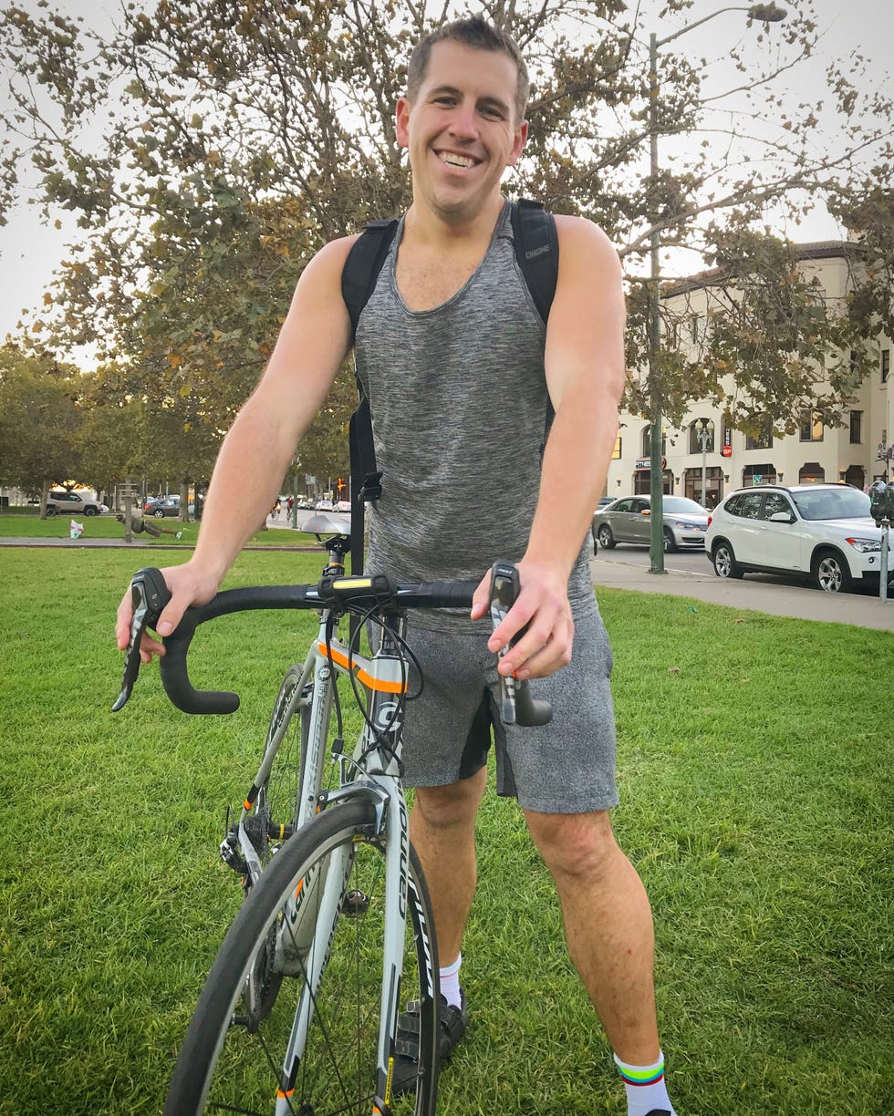 Bicycle, Cycling, Cycling shorts, Cycle sport, Vehicle, Endurance sports, Road bicycle, Bicycle handlebar, Outdoor recreation, Bicycle frame, 
