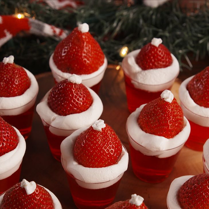 You'll Want These Santa Hat Jell-O Shots Instead Of Milk And Cookies This Year