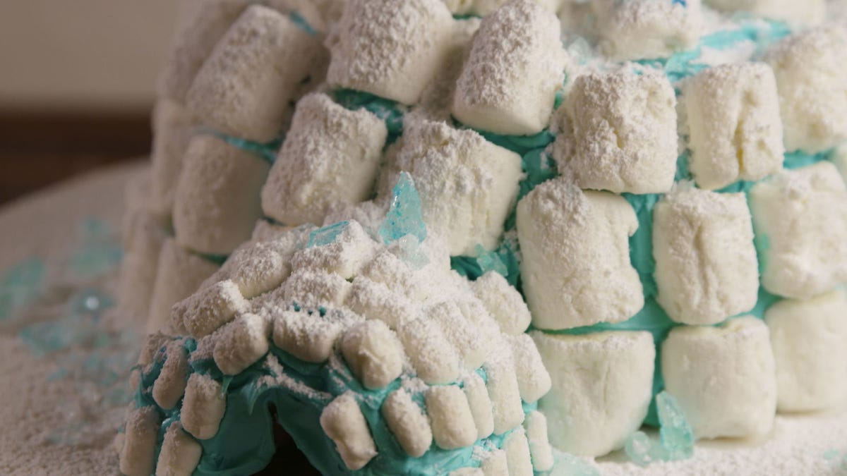 preview for How To Turn Boxed Cake Mix Into An Igloo