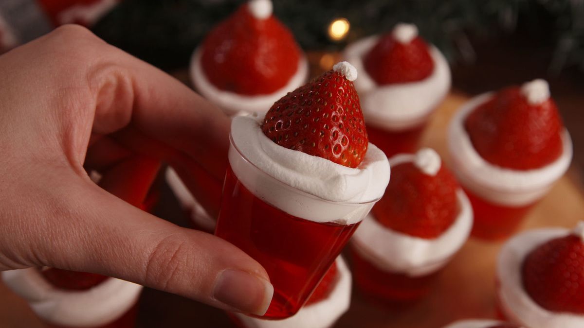 preview for These Santa Hat Jell-O Shots Will Sleigh Everyone At Your Party