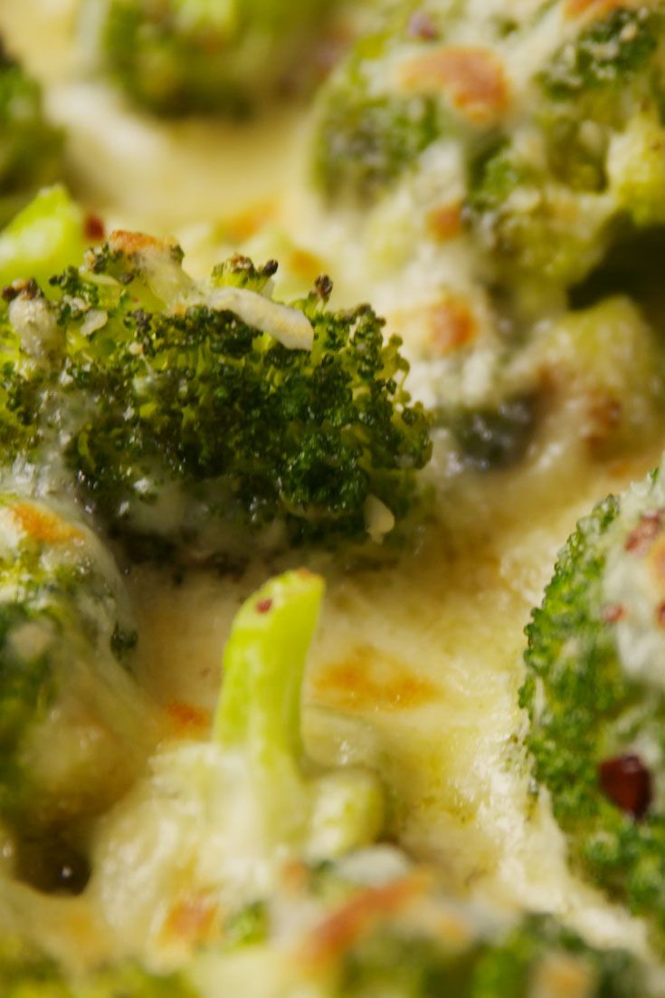 cheesy baked broccoli