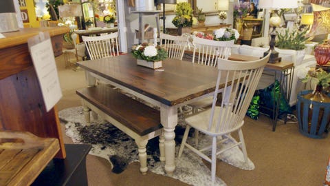 Things To Know Before Ing A Farmhouse Table Delish Com Before Ing A Farmhouse Table, Round Country Kitchen Table
