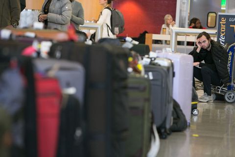 Baggage, Product, Job, Luggage and bags, Hand luggage, Event, 