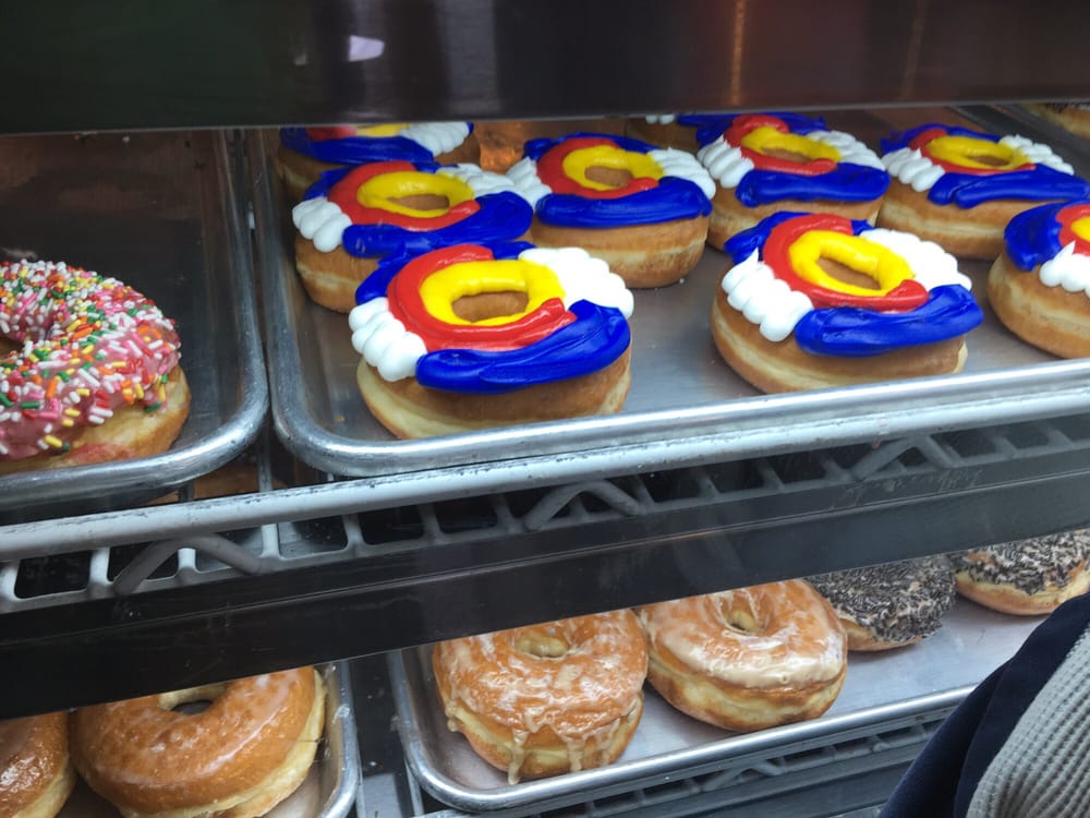 Food, Cuisine, Dish, Baking, Baked goods, Ingredient, Dessert, Pastry, Doughnut, Bakery, 