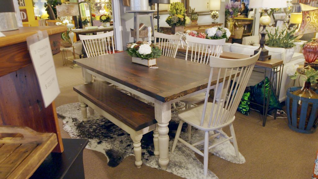 Country farm discount table and chairs