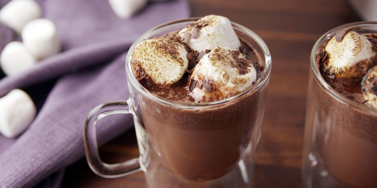 Crock-Pot Red Wine Hot Cocoa