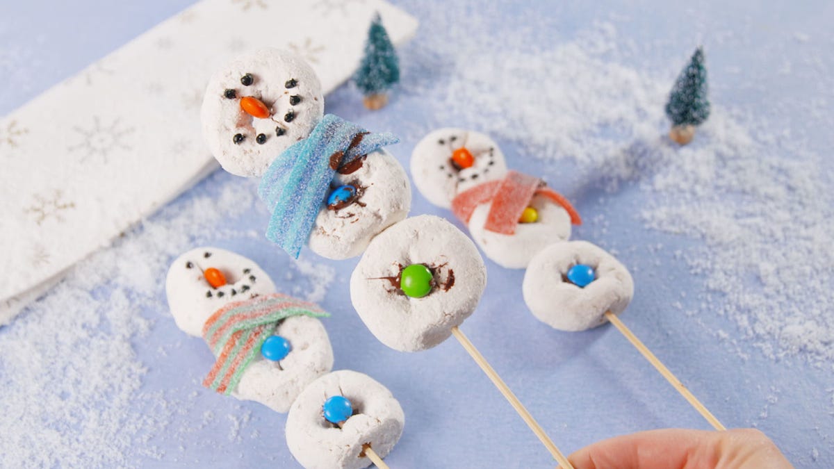 Video player poster image preview for Donut Snowmen Are The Cutest Holiday Treats