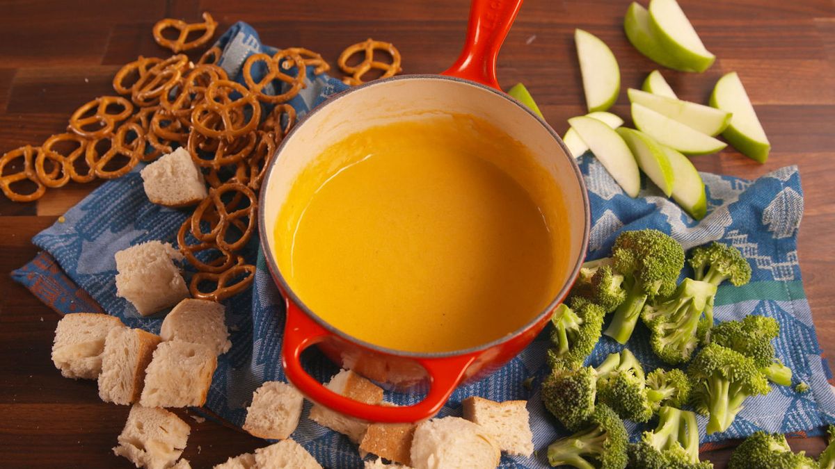 Cheddar Cheese Fondue