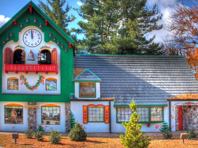 House, Home, Property, Building, Real estate, Cottage, Architecture, Leaf, Tree, Residential area, 