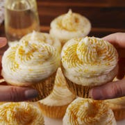 Champagne Cupcakes horizontal Champagne Cupcakes