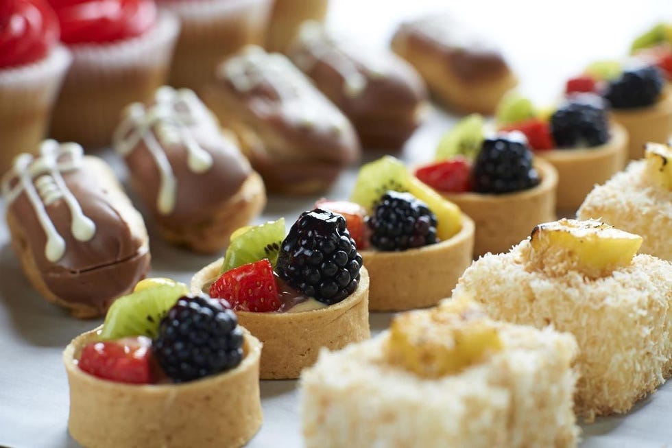 Dish, Food, Cuisine, Ingredient, Dessert, Baked goods, Petit four, Canapé, Baking, Finger food, Dish, Food, Cuisine, Ingredient, Dessert, Baked goods, Petit four, Canapé, Baking, Finger food,