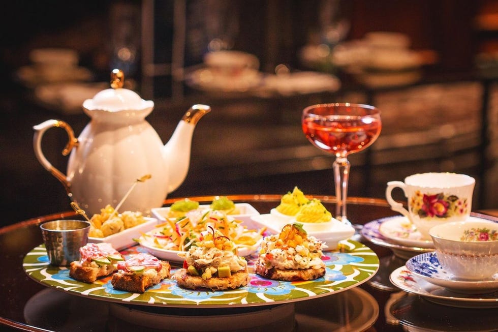 Food, Meal, Dish, Cuisine, Brunch, Serveware, Tableware, Porcelain, Breakfast, Finger food, 