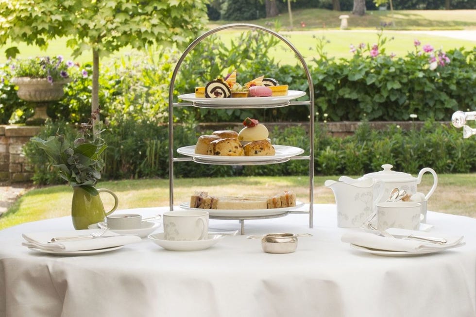 Tablecloth, Table, Meal, Brunch, Tableware, Tea party, Event, Food, Finger food, Banquet, Tablecloth, Table, Meal, Brunch, Tableware, Tea party, Event, Food, Finger food, Banquet,