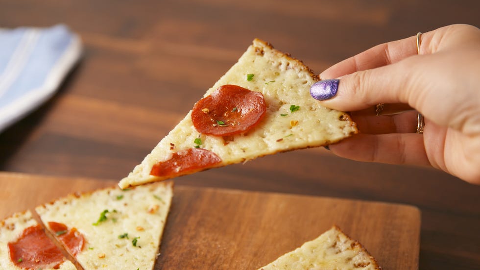 Crustless Pepperoni Pizza Horizontal
