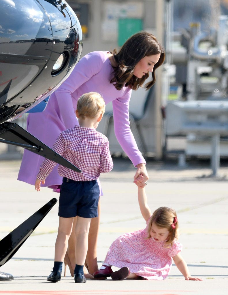 Violet, Vacation, Child, Fun, Toddler, Vehicle, Leisure, Airplane, Photography, Tourism, 