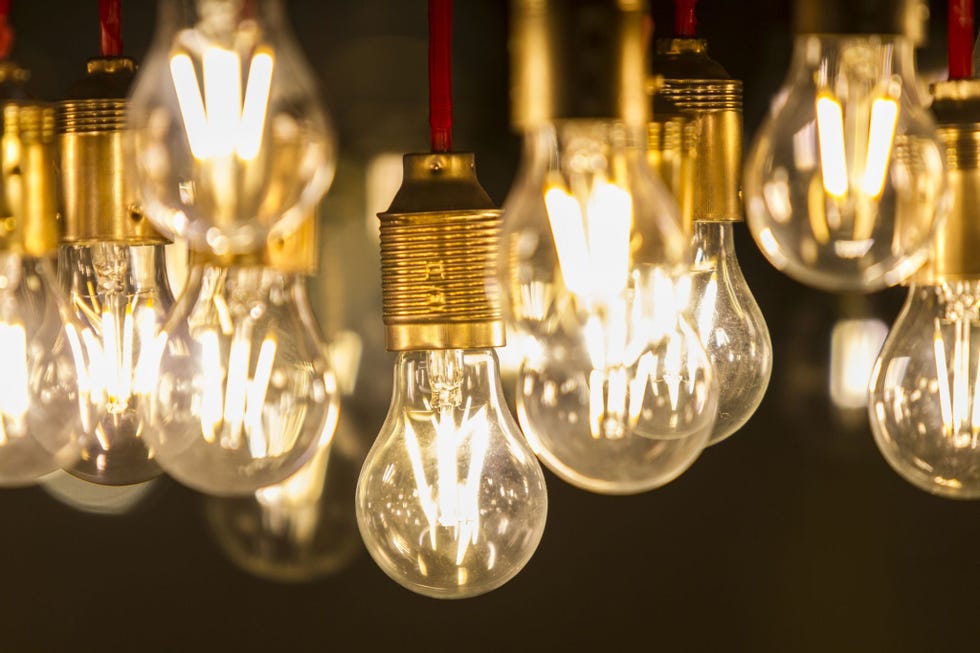 Lighting, Light fixture, Incandescent light bulb, Light, Yellow, Lighting accessory, Chandelier, Light bulb, Glass, Ceiling, Lighting, Light fixture, Incandescent light bulb, Light, Yellow, Lighting accessory, Chandelier, Light bulb, Glass, Ceiling,