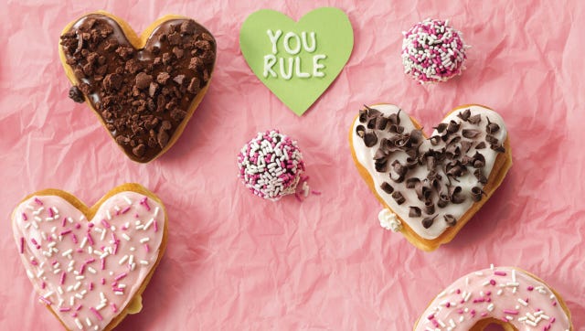 Heart, Honmei choco, Food, Icing, Snack, Sweetness, Lebkuchen, Baked goods, Cookie, Finger food, 