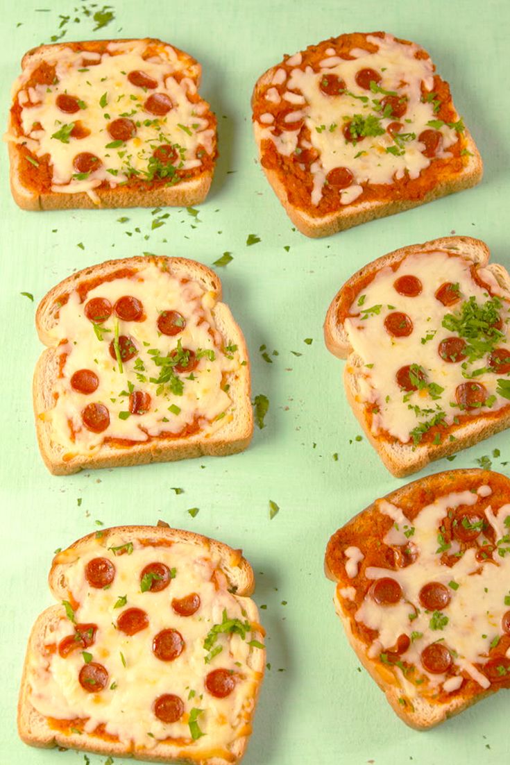 Pizza Toast Vertical