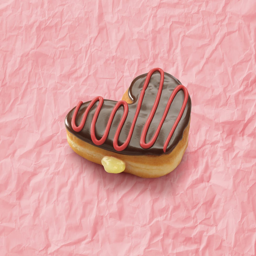 Pink, Sweetness, Snack, Food, Cookie, Finger food, Icing, Cookies and crackers, Royal icing, Baked goods, 