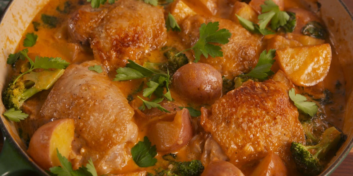Garlic Parm Chicken & Potatoes 