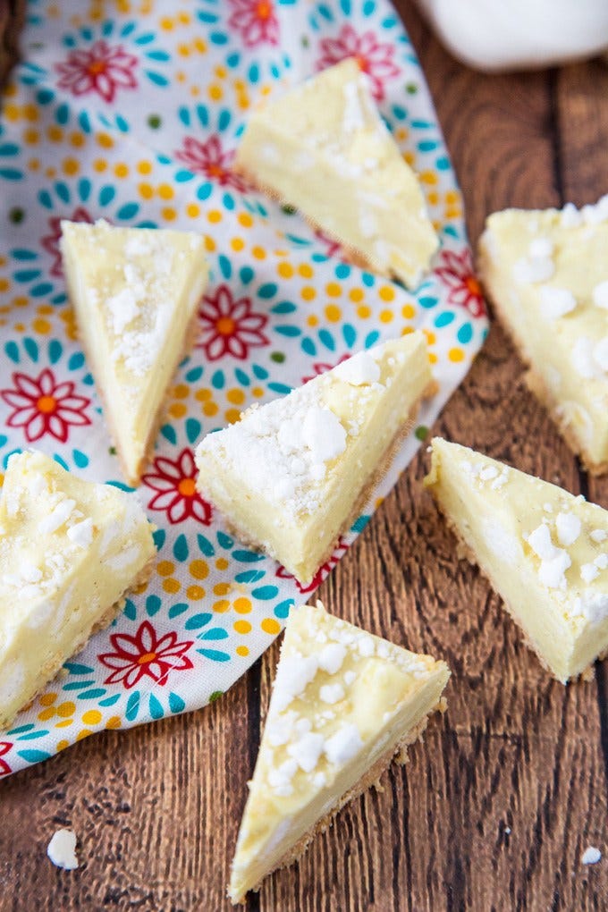 Food, Dish, Cuisine, Dessert, Ingredient, Baked goods, Cream cheese, Finger food, Snack, Recipe, 