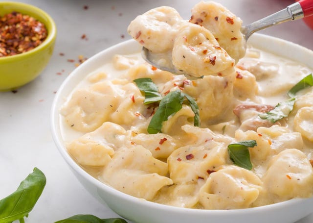 Cheesy Chicken Alfredo Soup Horizontal