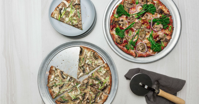 Dish, Cuisine, Food, Ingredient, Meal, Produce, Recipe, Vegetarian food, Cookware and bakeware, Italian food, 