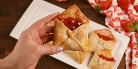 100 Valentines Day Dinner Ideas 2018 Party Recipes And Food For Strawberry Love Notes Promo Crop Valentine S Day Ideas
