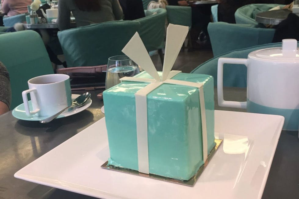 Turquoise, Product, Aqua, Table, Material property, Turquoise, Plastic, Furniture, Serveware, Tableware, 