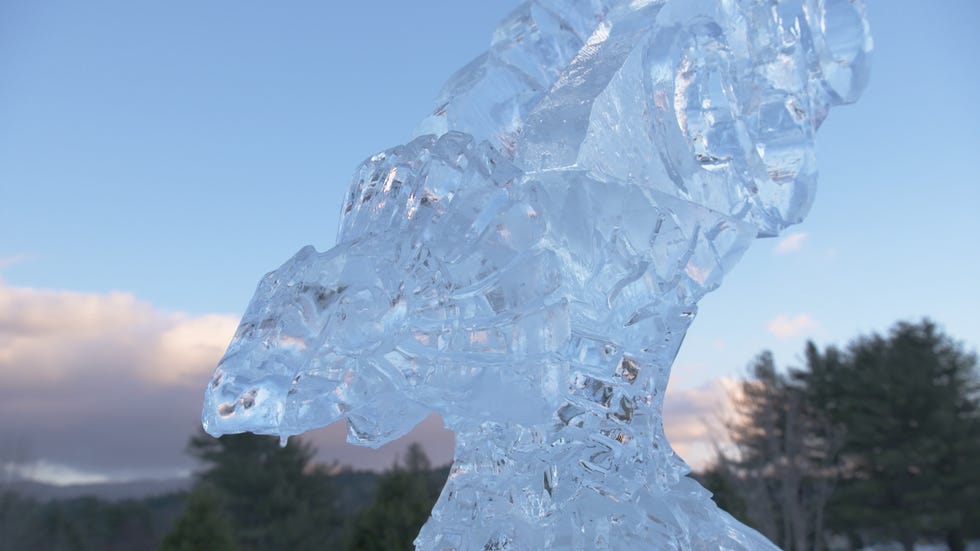 Mountainous landforms, Freezing, Ice, Mountain, Crystal, Geological phenomenon, Massif, Winter, Sky, Glacial landform, 