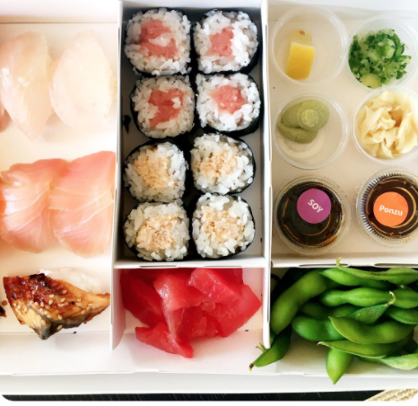 Dish, Cuisine, Food, Ingredient, Meal, Sashimi, Sushi, Lunch, Garnish, Comfort food, 