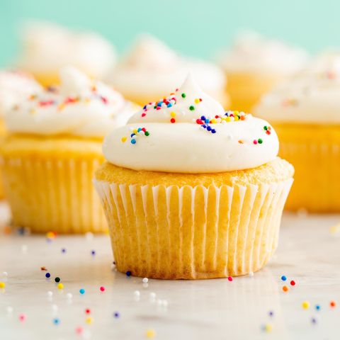 Perfect Vanilla Cupcakes Recipe How To Make Vanilla Cupcakes