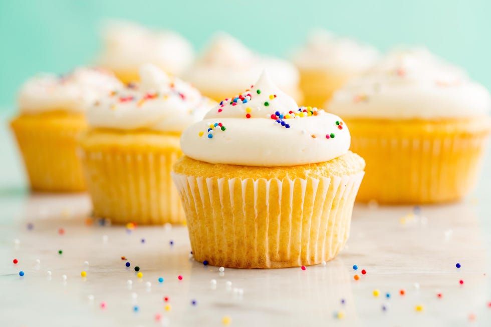 vanilla cupcake