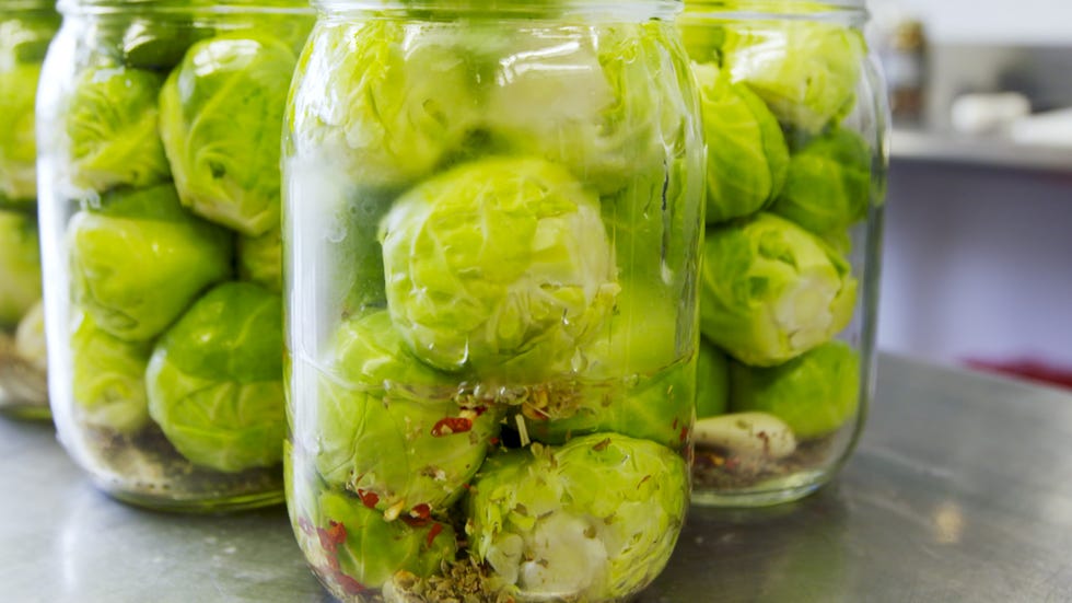 brussels-sprouts-pickles