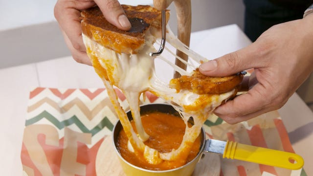 delish-donut-grilled-cheese-1