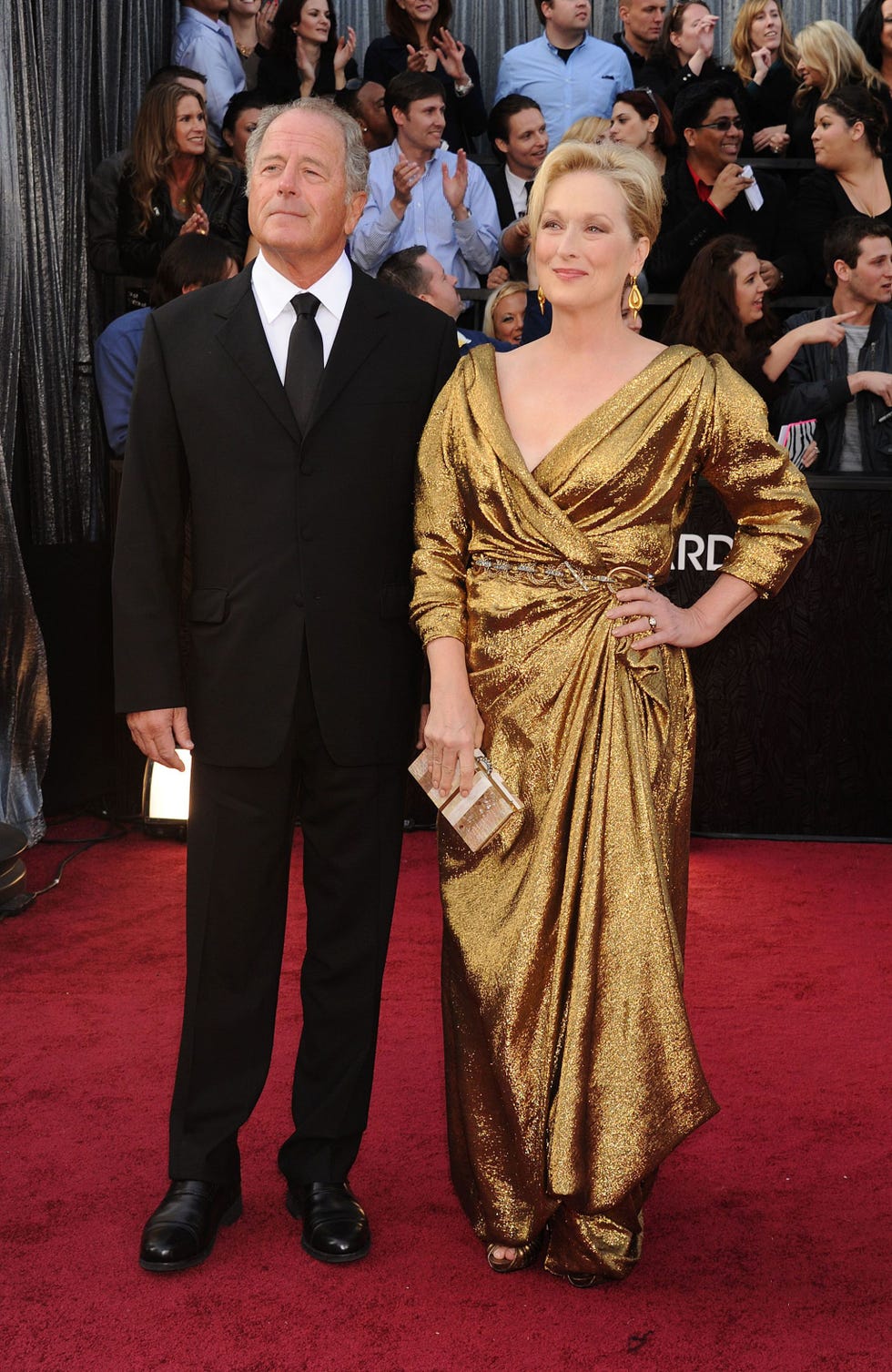 Red carpet, Carpet, Event, Flooring, Premiere, Dress, Formal wear, Suit, Ceremony, 