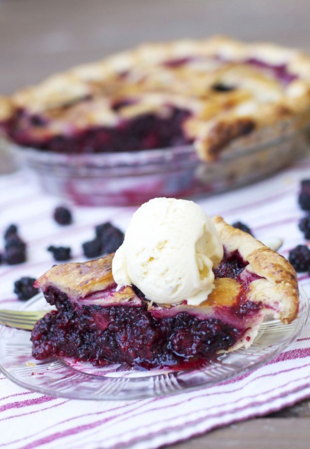 Easy Blackberry Pie Recipes - Fresh Blackberry Pie Filling Ideas—Delish.com