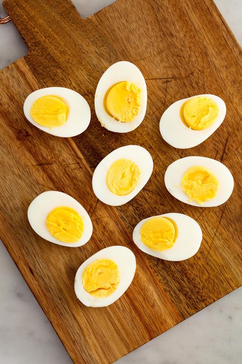 hard boiled eggs vertical