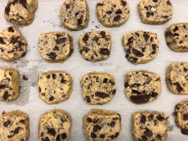 Food, Chocolate chip, Chocolate chip cookie, Cookie, Snack, Cookies and crackers, Baking, Dish, Dessert, Cuisine, 